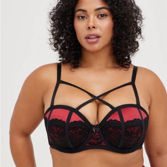 Torrid Curves Bombshell Everyday Strapless Push-Up Bra - Picture 1 of 12